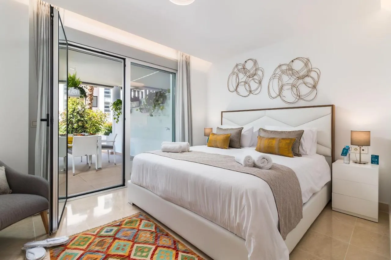 Sweet Inn - Royal Banus Marbella 0*,  España